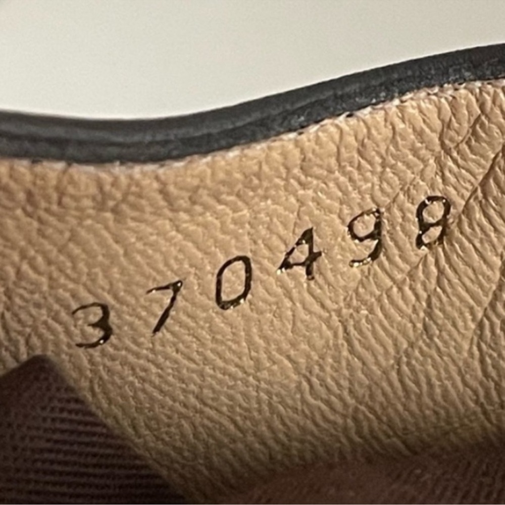 AUTHENTIC GUCCI LEATHER WEDGES - Picture 11 of 11